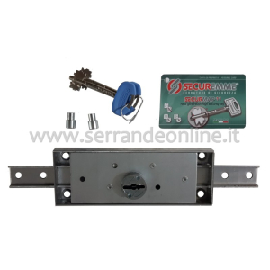 Central lock for rolling shutters and garage