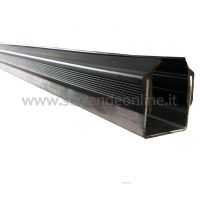 Guide type "U" with double gasket 30 mm.