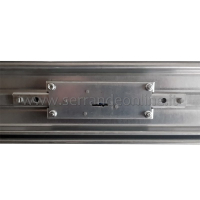 Fascia con serratura centrale per serrande larghe max 3 mt